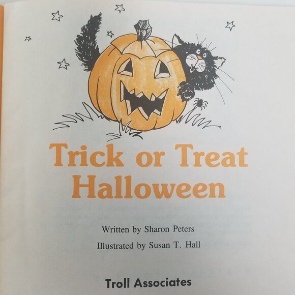 Trick or Treat Halloween by Sharon Peters (1980, PB, A First-Start Easy Reader) - Picture 2 of 15